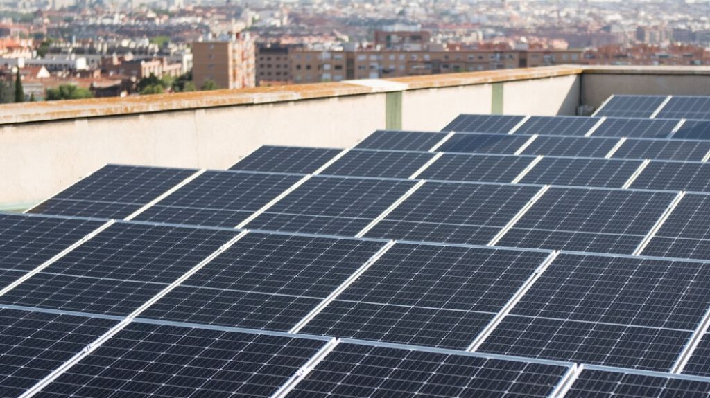 Repsol y Telefónica España constituyen una sociedad para el desarrollo del negocio de autoconsumo fotovoltaico